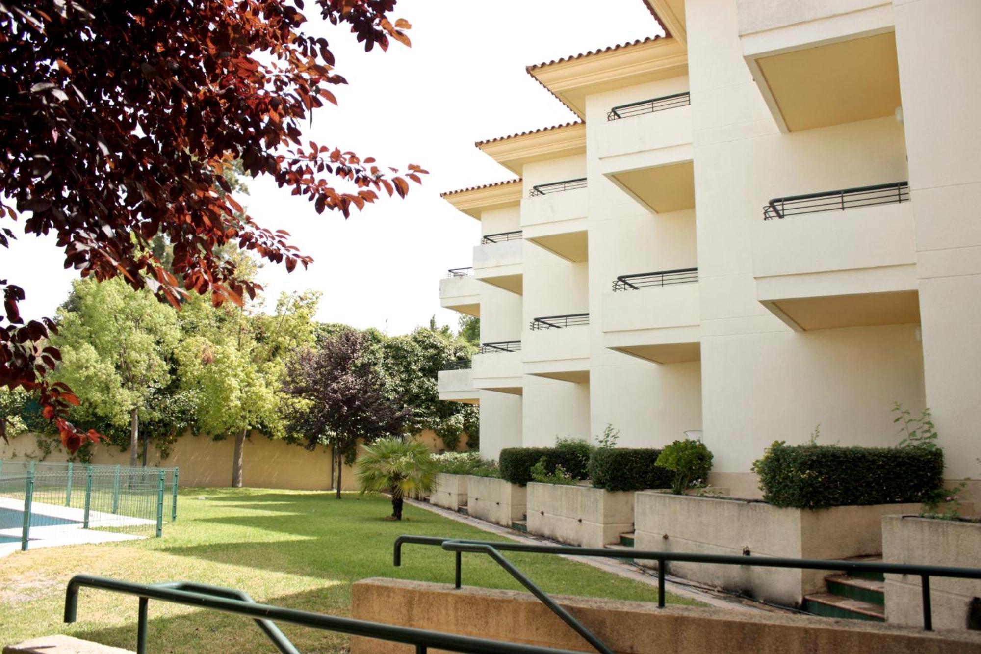 โฮเทล อปาร์ตาเมนโตส ไซมอน เบร์เด Apartment ไมเรียนา เดล อัลคาราเฟ ภายนอก รูปภาพ